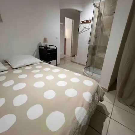 شقة La Maison Jaune